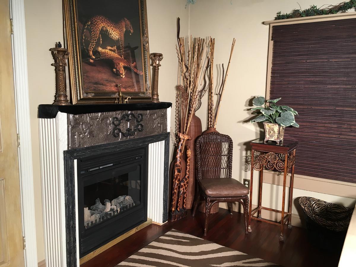 Safari Suite