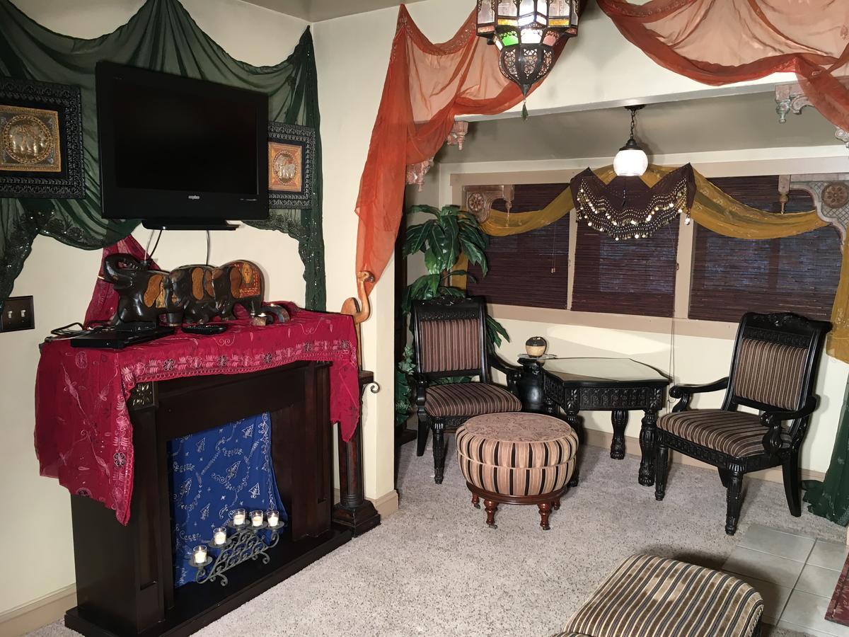 Moroccan Suite
